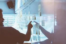 Economic innovation and foresight in urban management